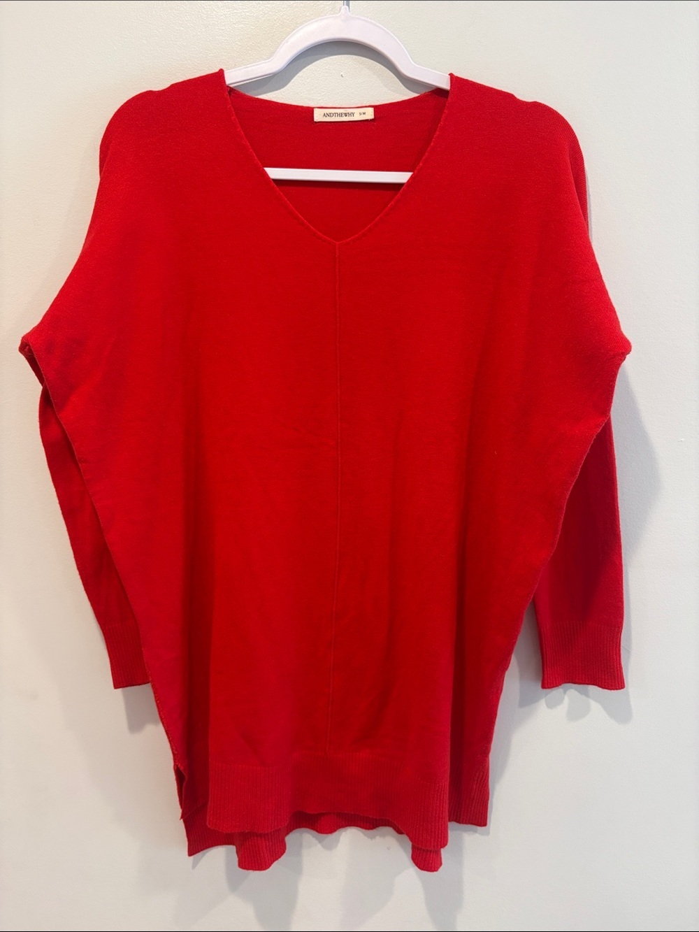 And the why Relaxed V-Neck Knit Sweater in Red ptp 26